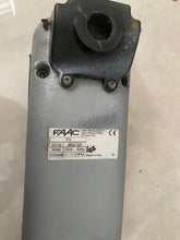 Load image into Gallery viewer, faac 415 230v swing gate operator motor made in italy (used) - LOCKMATIC