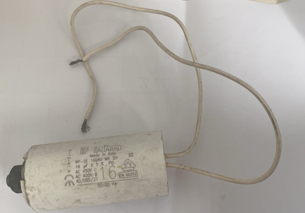 Italfarad capacitor 16uf for garage gate motor (used) - LOCKMATIC
